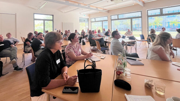 Foto: Ausstellergemeinschaft beim 1. Vorbereitungstreffen für die Grüne Woche 2027 in Recklinghausen (© Birgit Clausen, b4c-Werbeagentur)